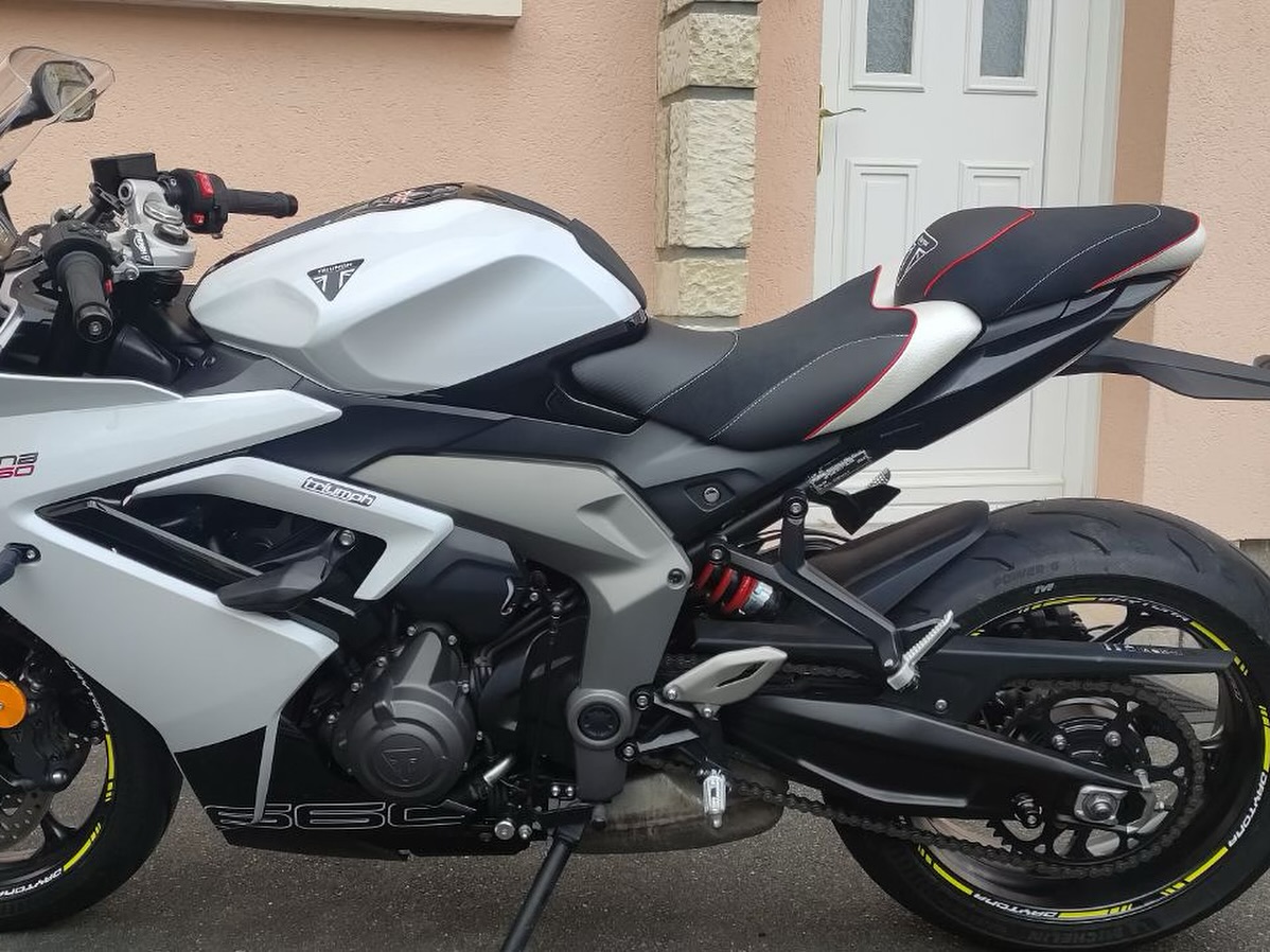 Selle confort moto Triumph Daytona 660 – Image 2