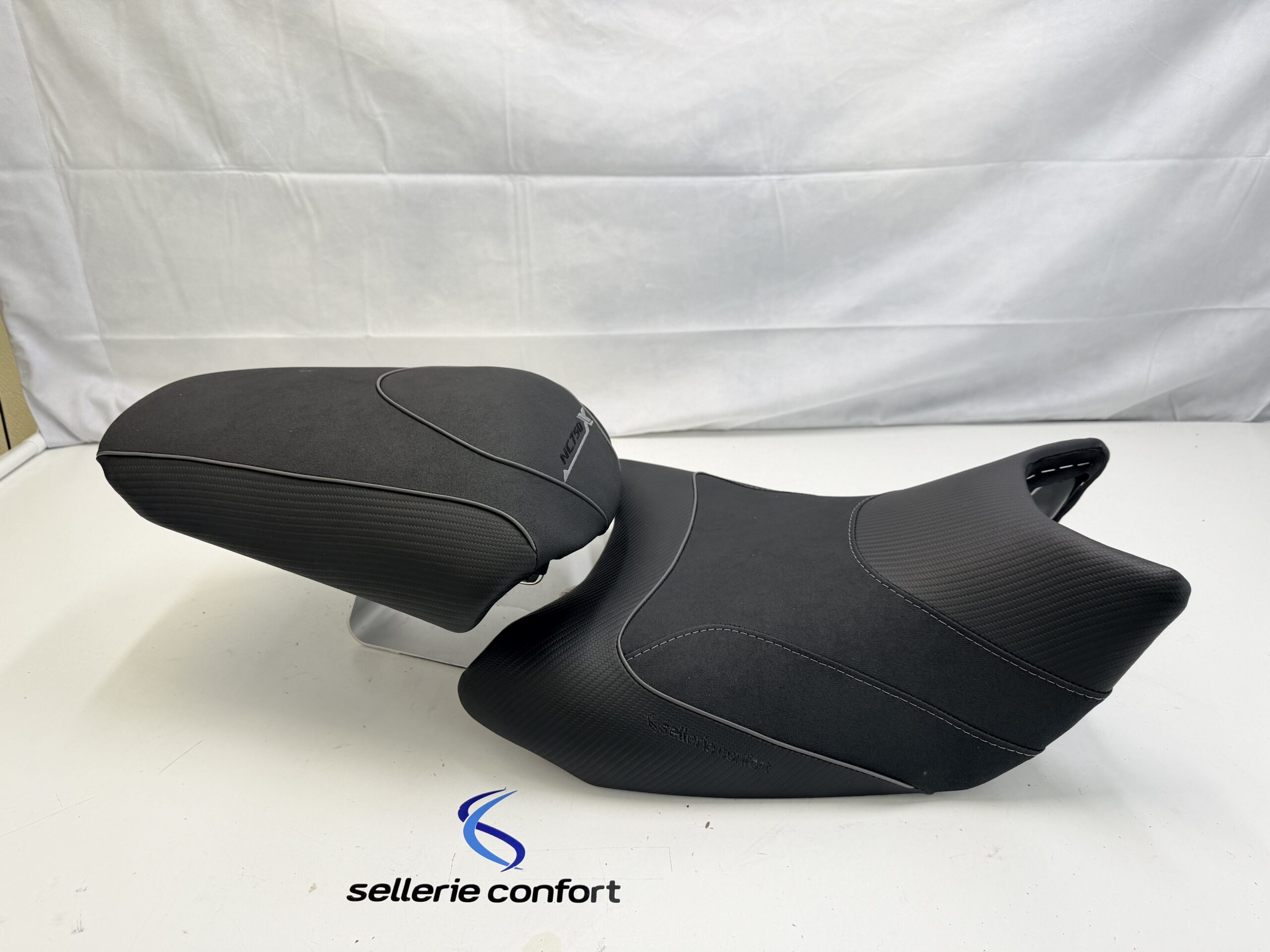 Selle confort moto HONDA NC 750 X - Ref.2324