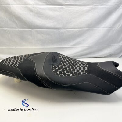 Selle confort moto HONDA Forza 750 - Ref.2024 nid d'abeilles