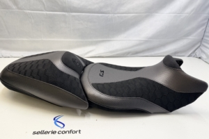 Selle confort moto BMW R 1300 GS LC – nid d’abeilles- Ref.2039