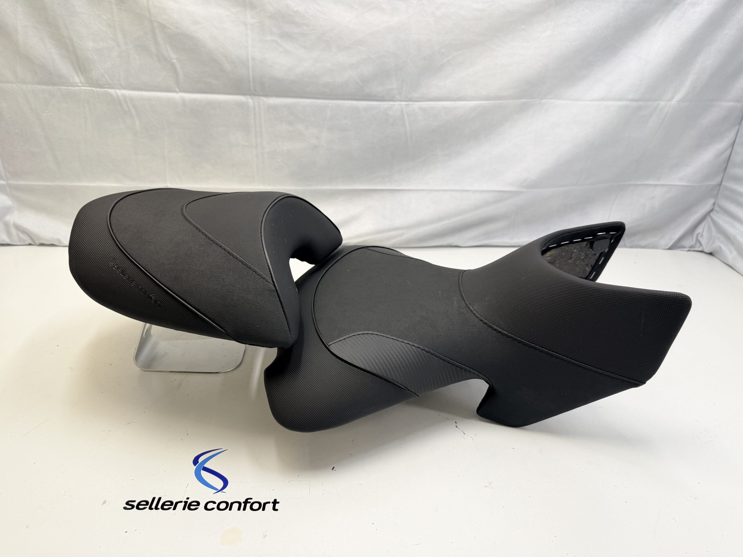 Selle confort moto DUCATI Multistrada REF:1914