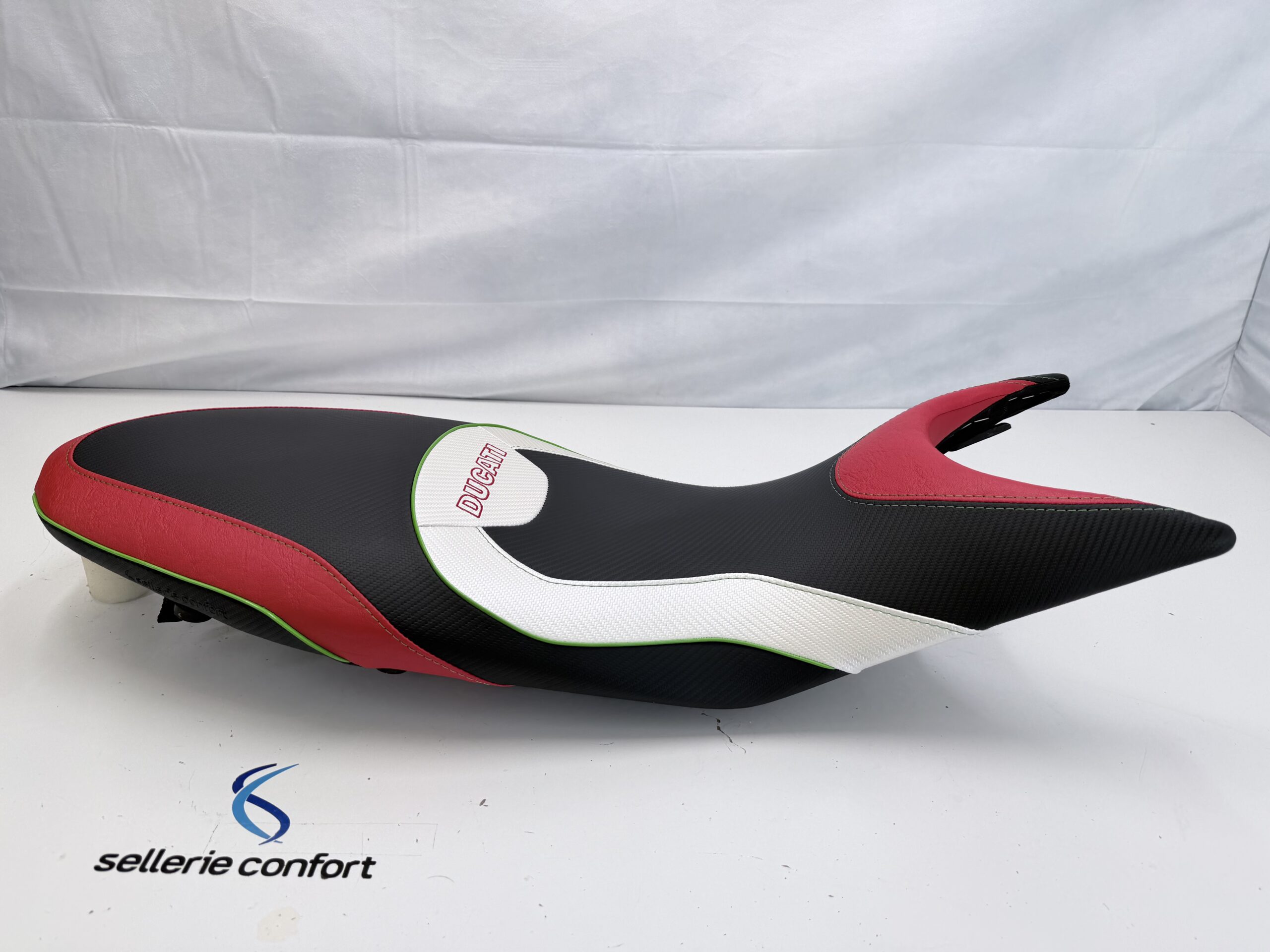 Selle confort moto Ducati Hyperstrada 939