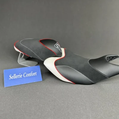 Selle confort moto Triumph TRIDENT 660 > 2026 rouge