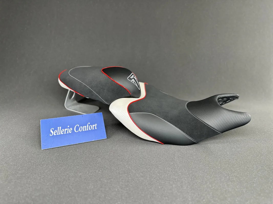 Selle confort moto Triumph TRIDENT 660 > 2026 rouge