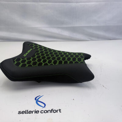 Housse de selle design Kawasaki ZX-6R de 2024 à 2027 - Nid d'abeille vert